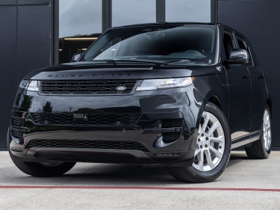 2025 Land Rover Range Rover Sport SE