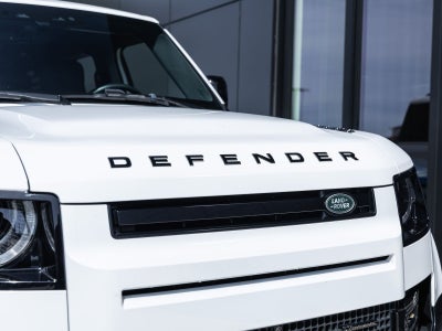 2023 Land Rover Defender 110 X-Dynamic SE