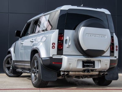 2024 Land Rover Defender 110 SE