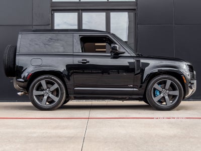 2022 Land Rover Defender 90 V8