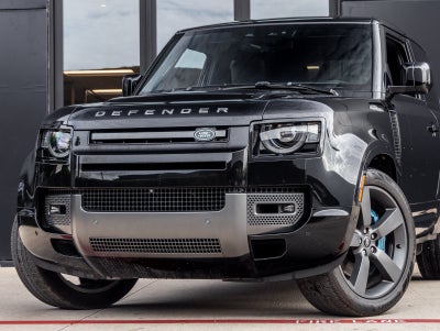 2022 Land Rover Defender 90 V8