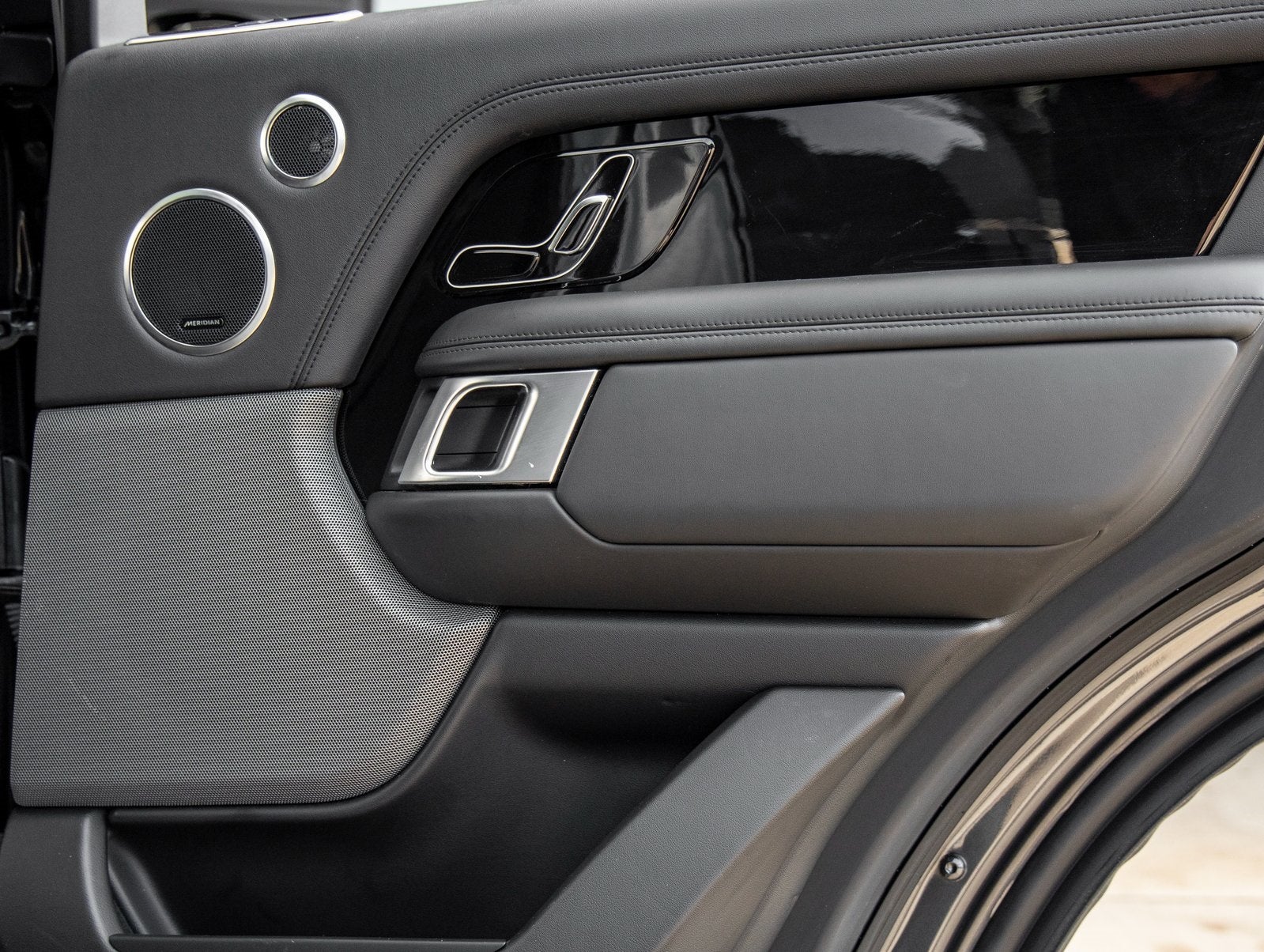 2022 Land Rover Range Rover Westminster