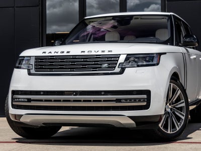 2023 Land Rover Range Rover SE