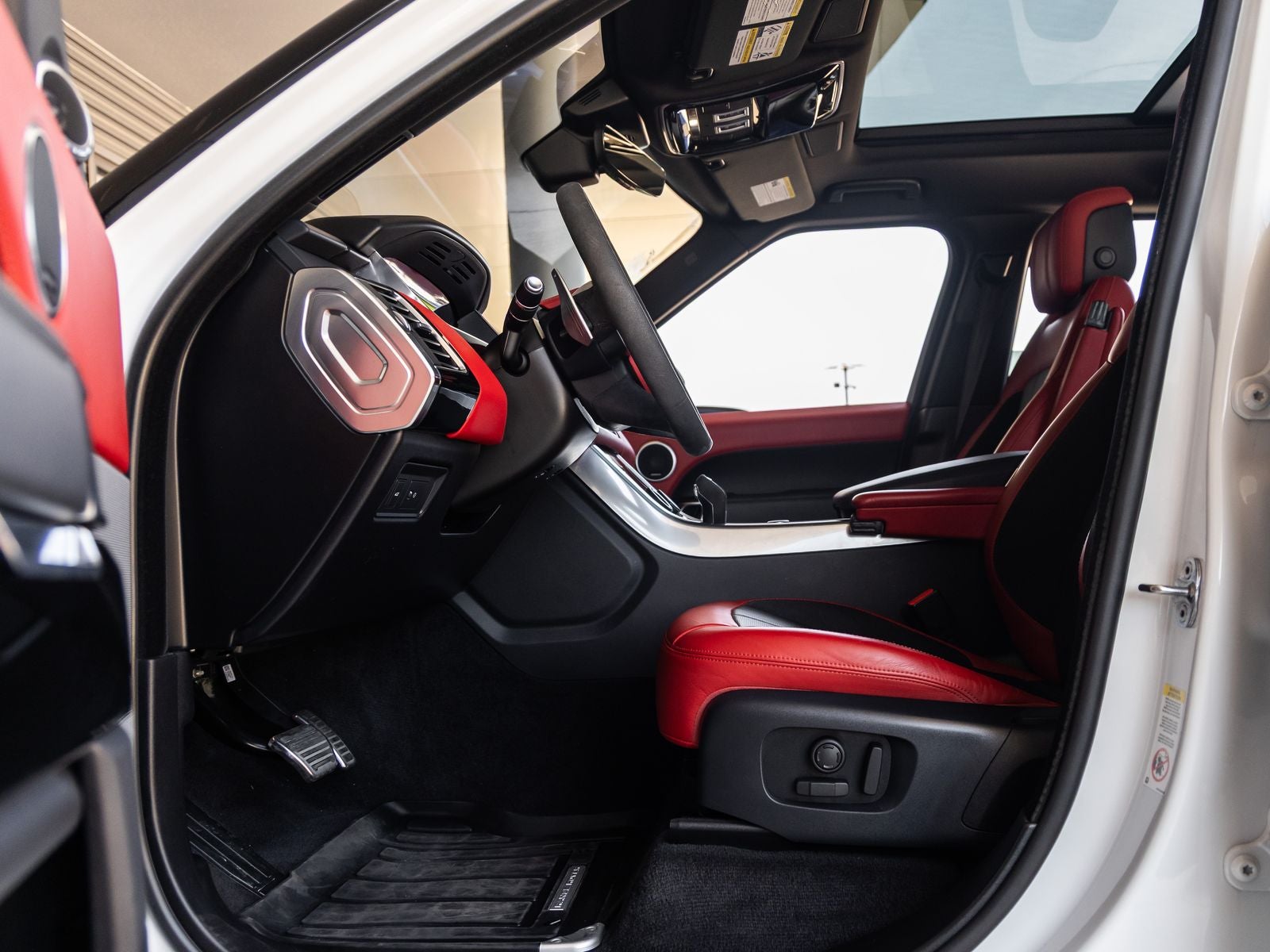 2021 Land Rover Range Rover Sport HST