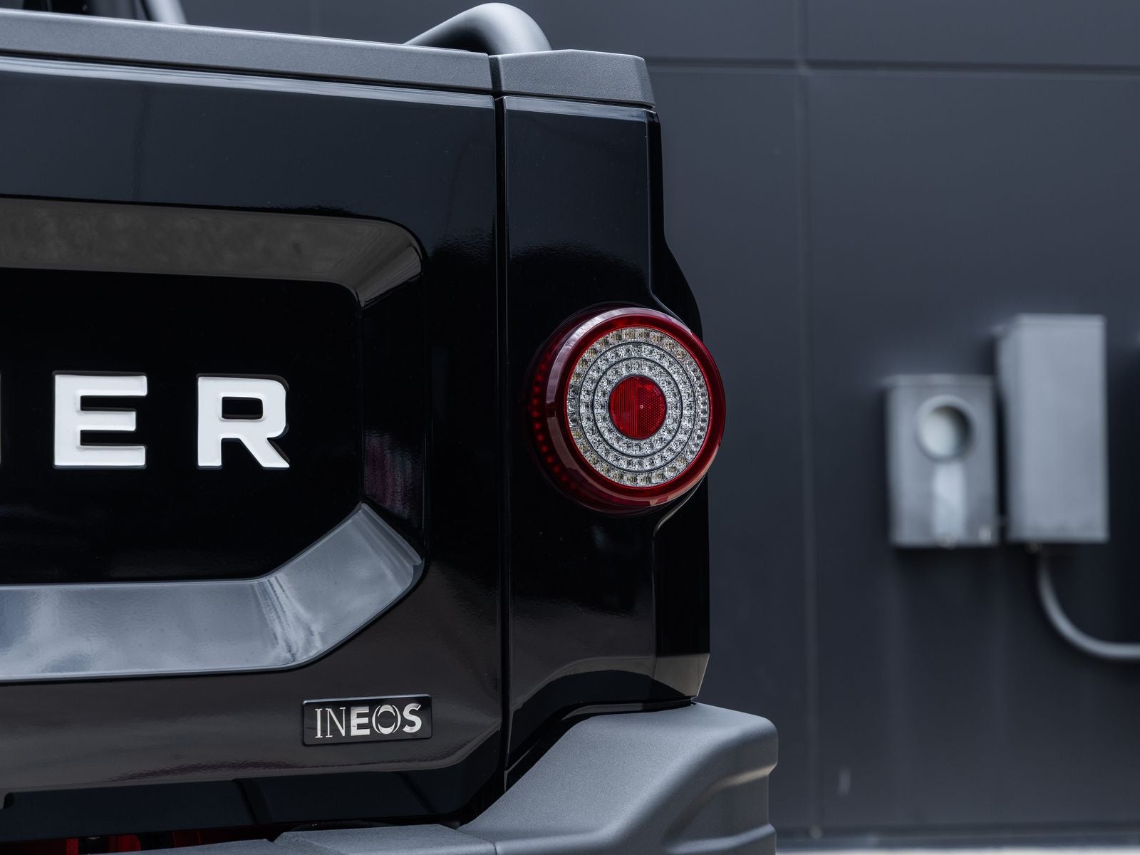 2025 INEOS Grenadier Quartermaster Fieldmaster Edition