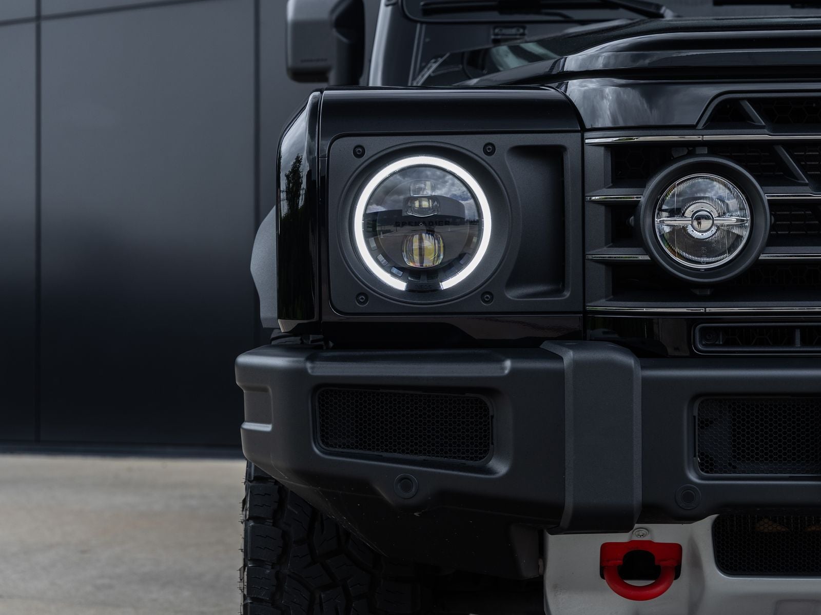 2025 INEOS Grenadier Quartermaster Fieldmaster Edition