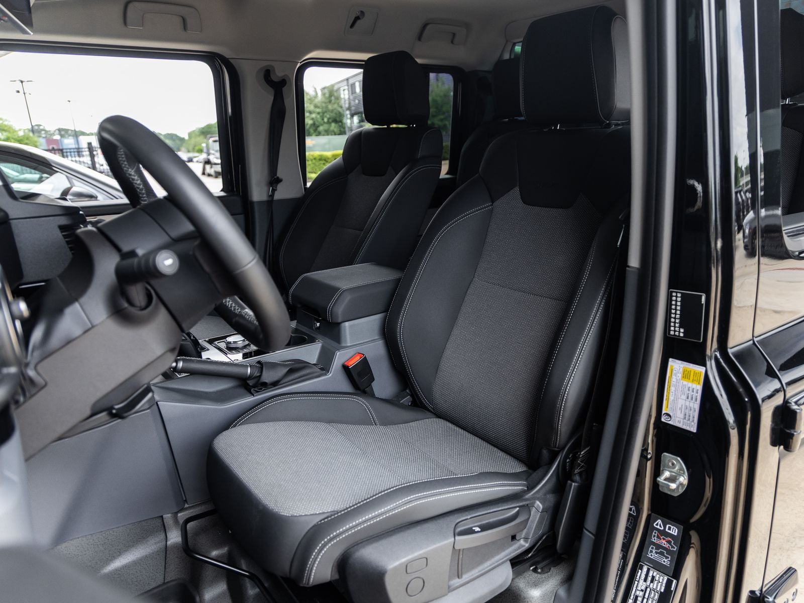 2025 INEOS Grenadier Quartermaster Fieldmaster Edition