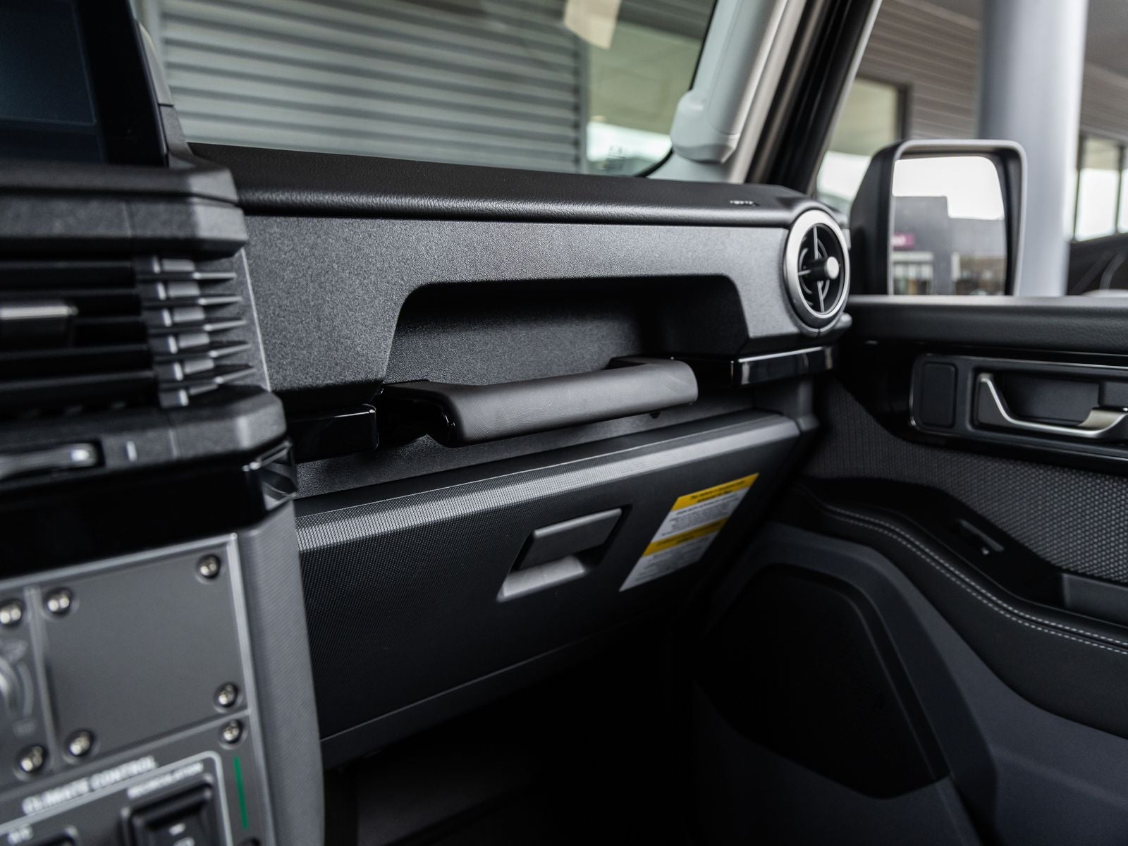 2025 INEOS Grenadier Quartermaster Fieldmaster Edition