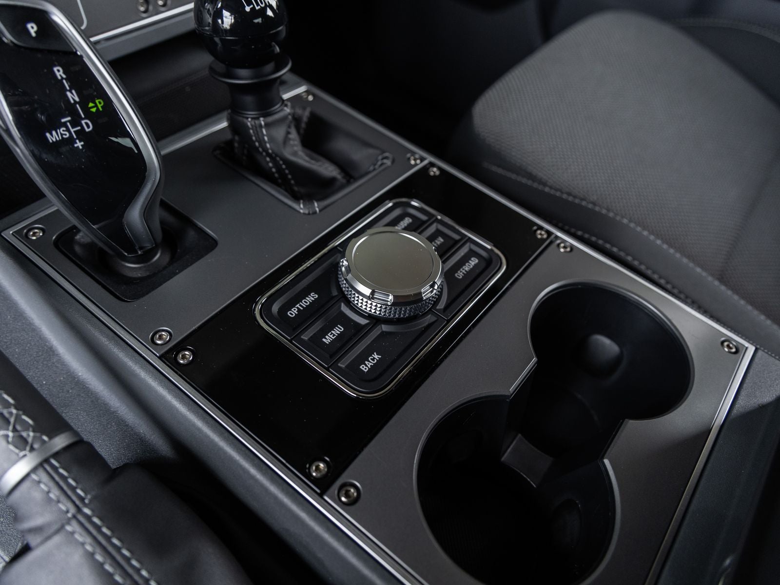 2025 INEOS Grenadier Quartermaster Fieldmaster Edition