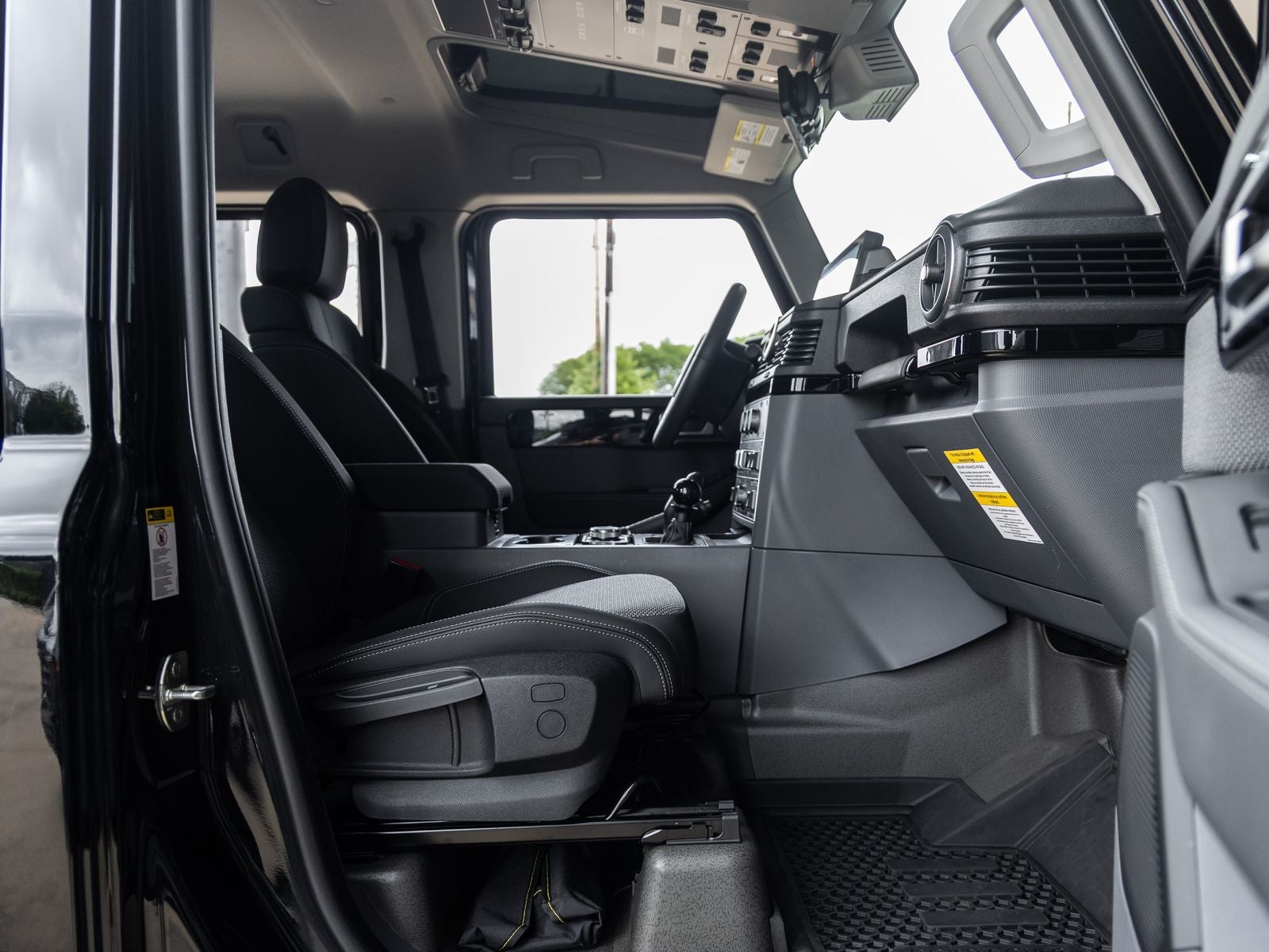 2025 INEOS Grenadier Quartermaster Fieldmaster Edition