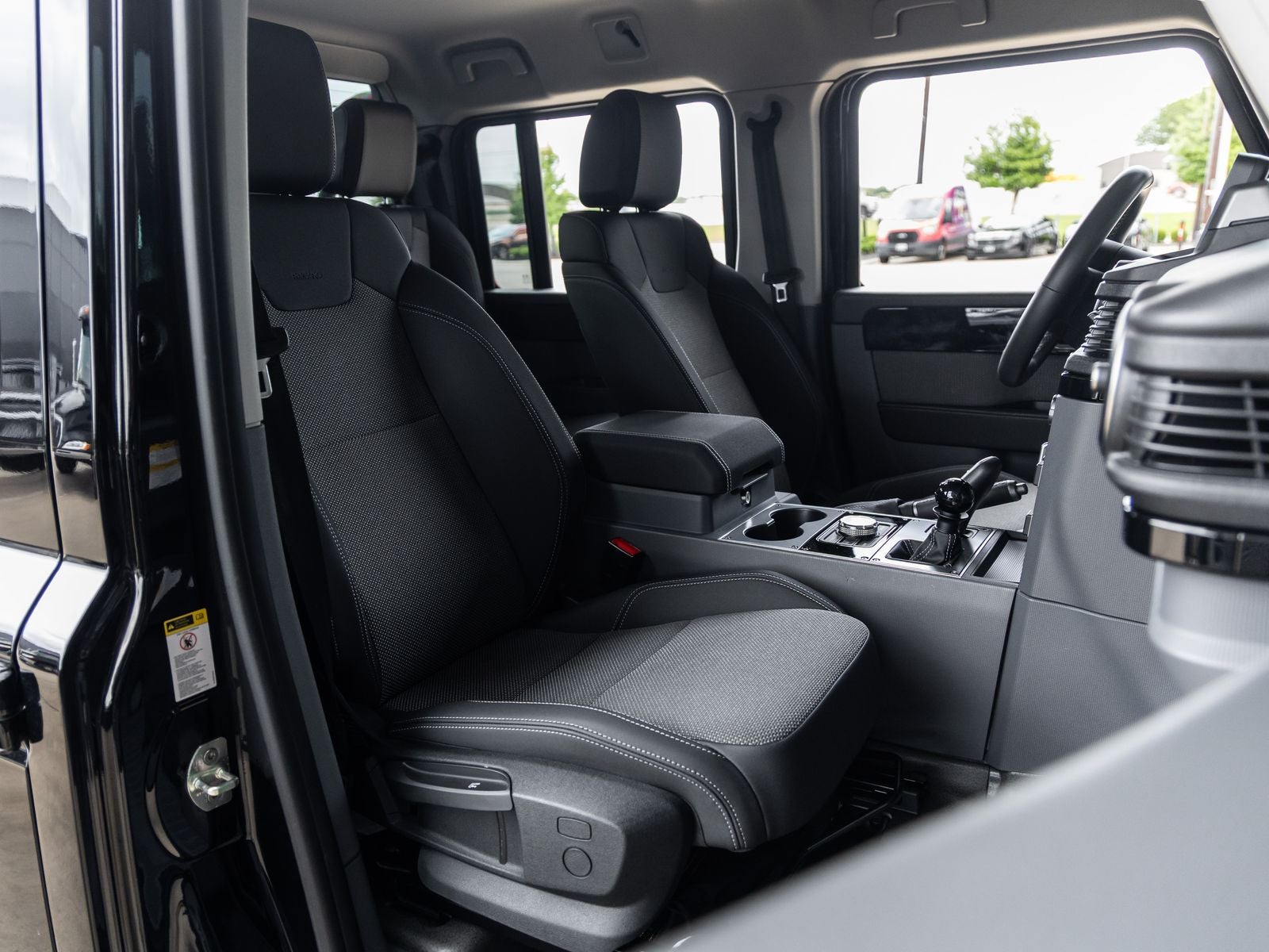 2025 INEOS Grenadier Quartermaster Fieldmaster Edition