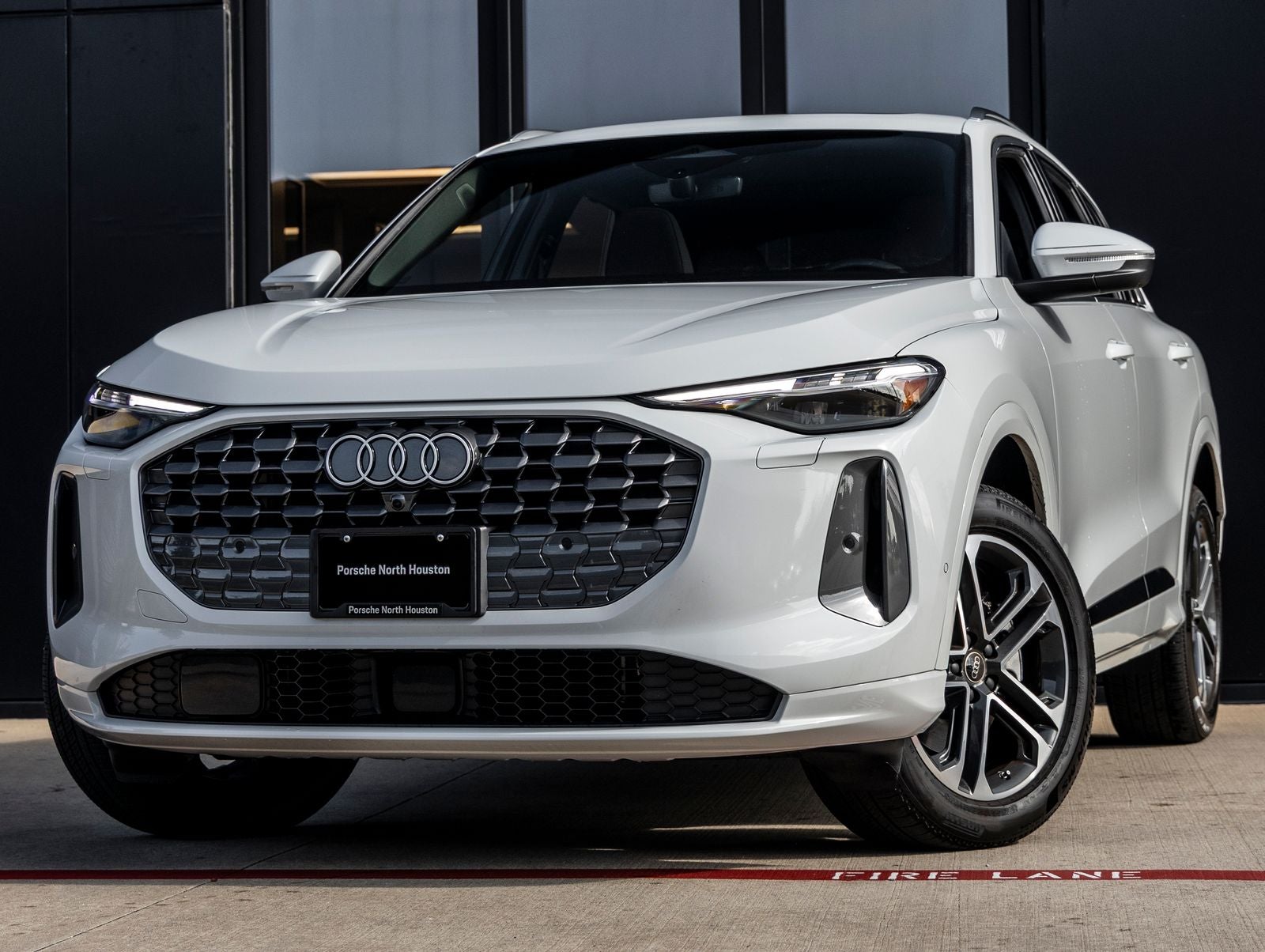 2025 Audi Q5 2.0T Premium Plus quattro