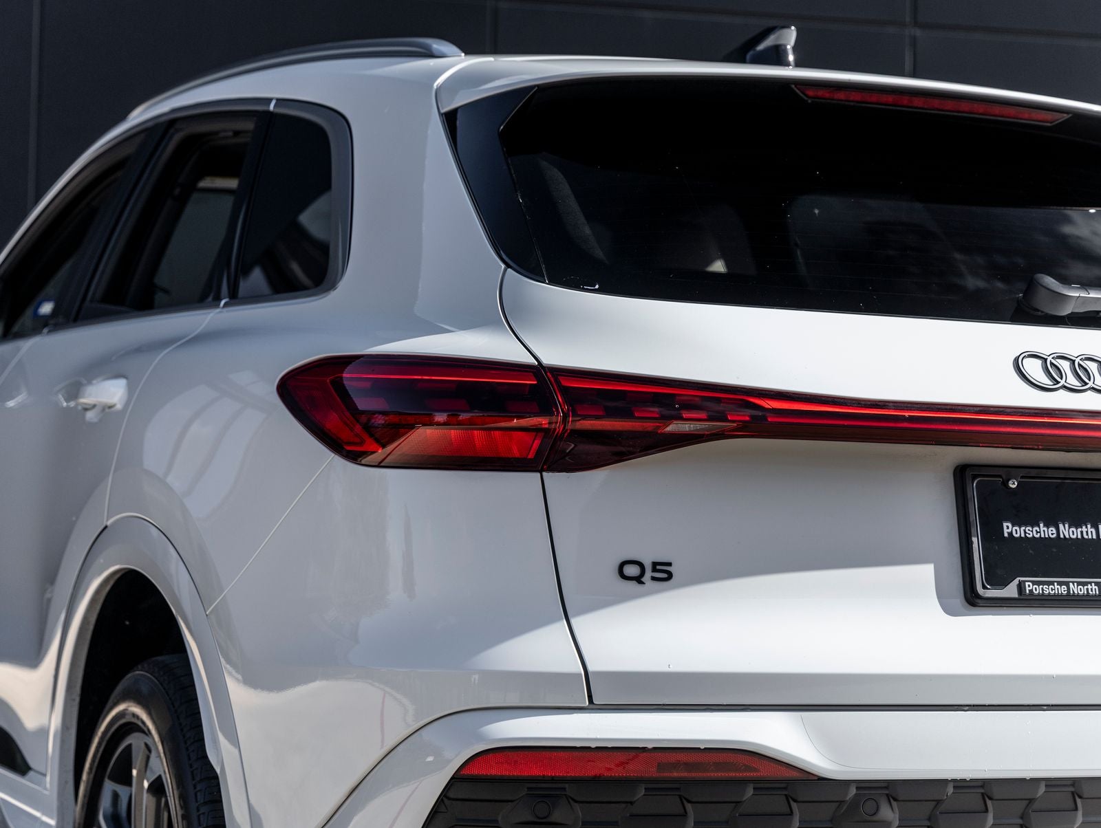 2025 Audi Q5 2.0T Premium Plus quattro