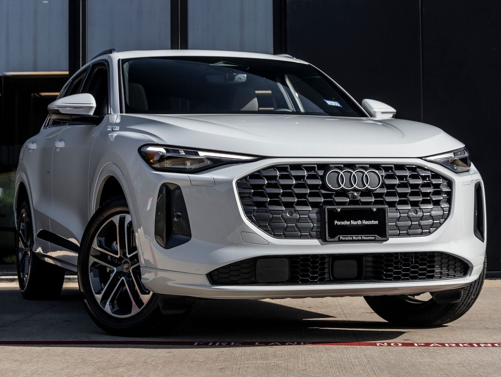 2025 Audi Q5 2.0T Premium Plus quattro
