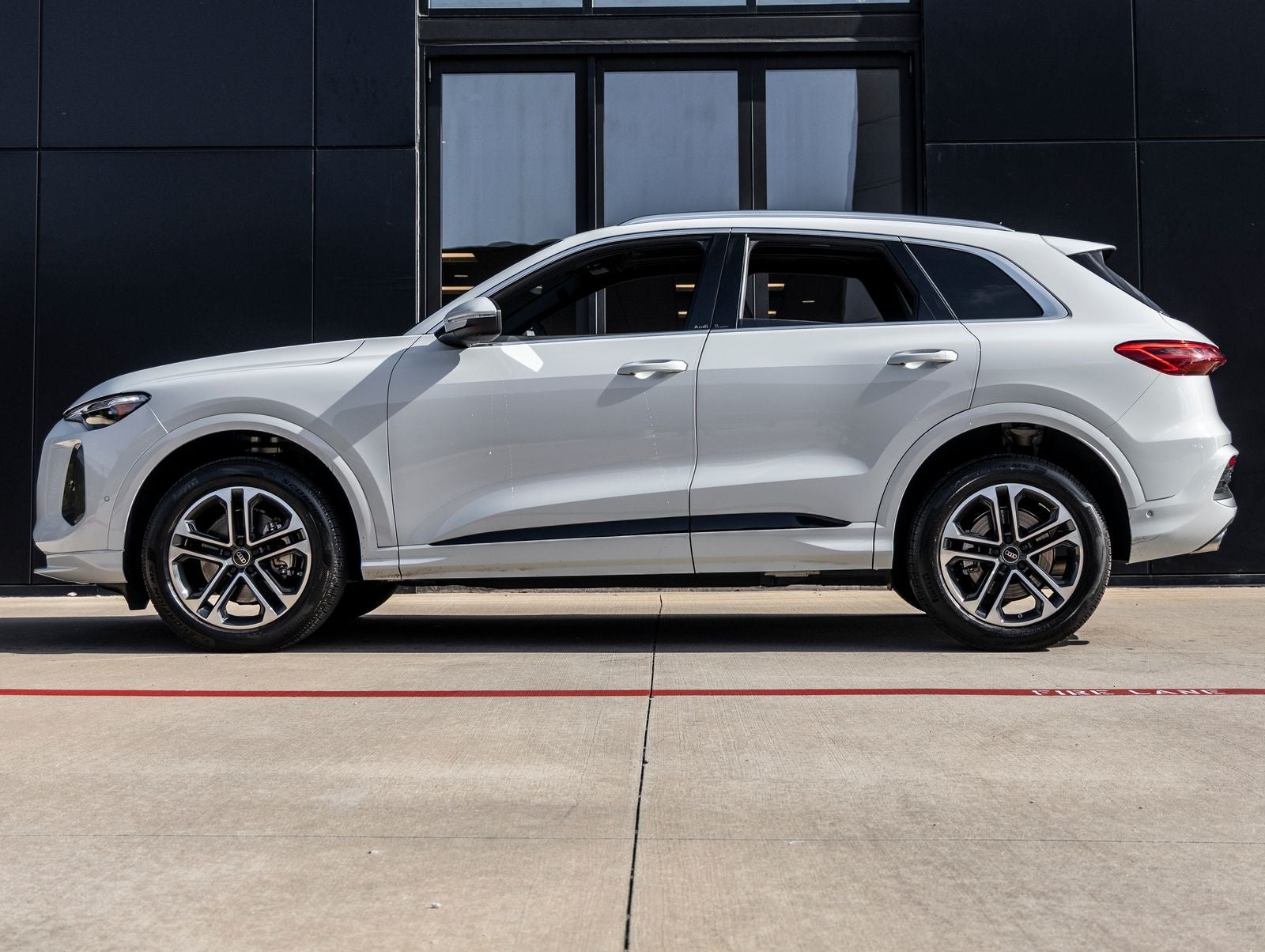 2025 Audi Q5 2.0T Premium Plus quattro