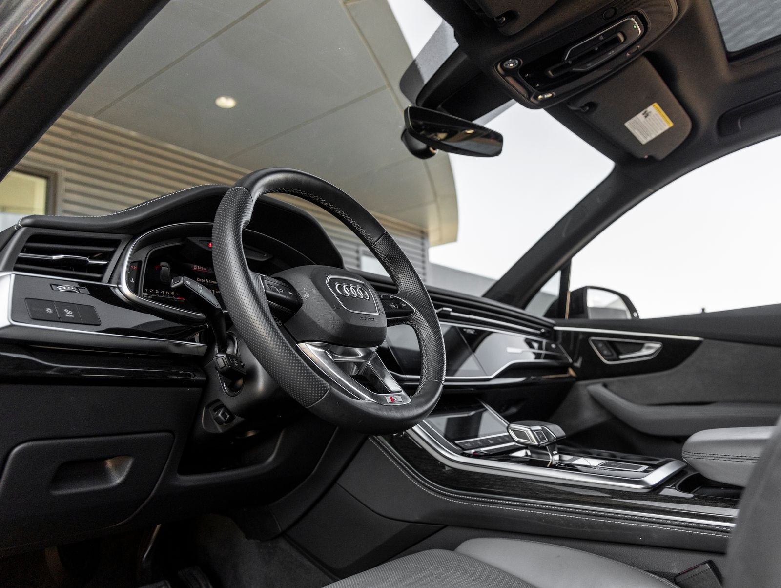 2022 Audi SQ7 Premium Plus quattro