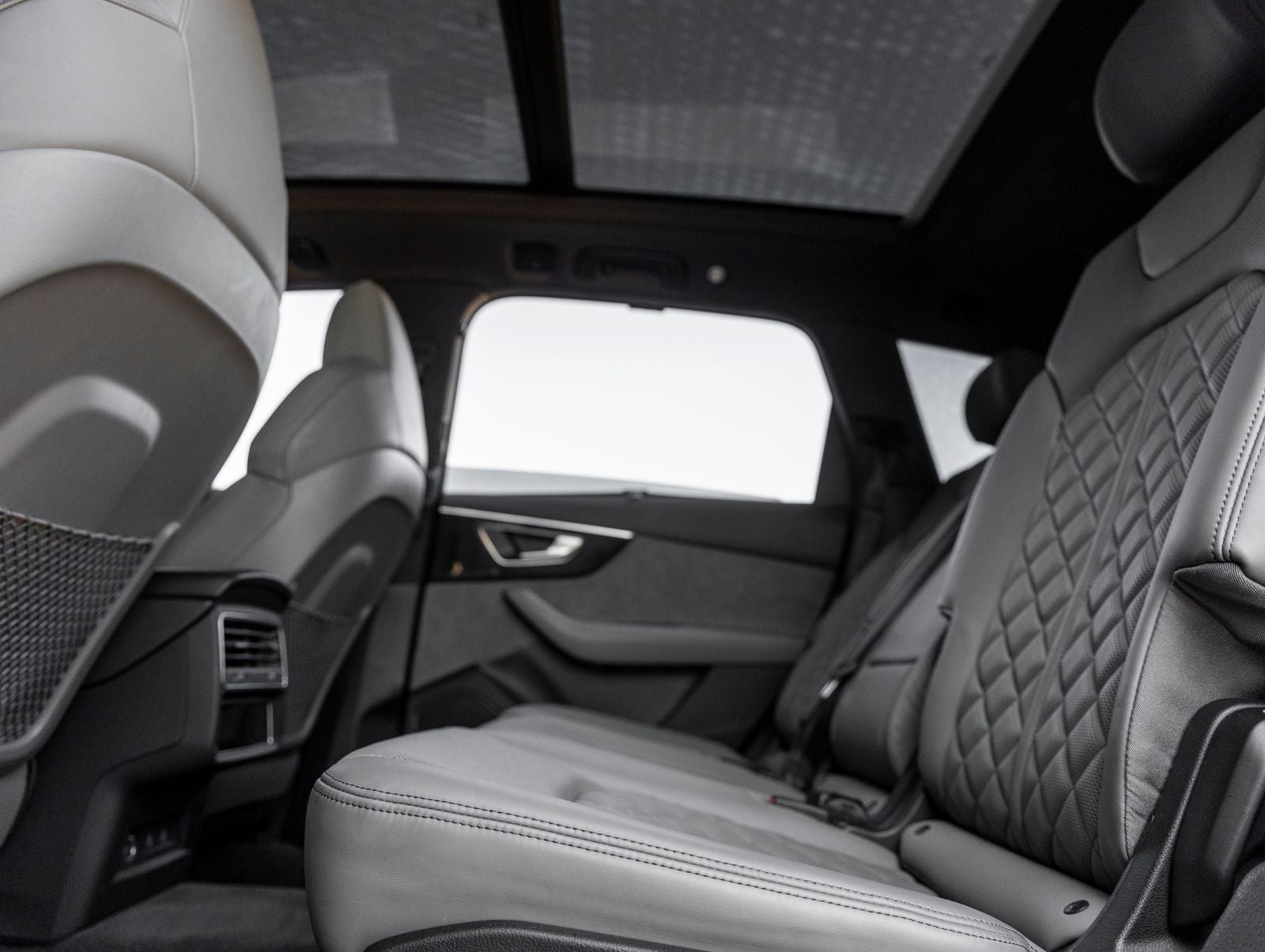 2022 Audi SQ7 Premium Plus quattro
