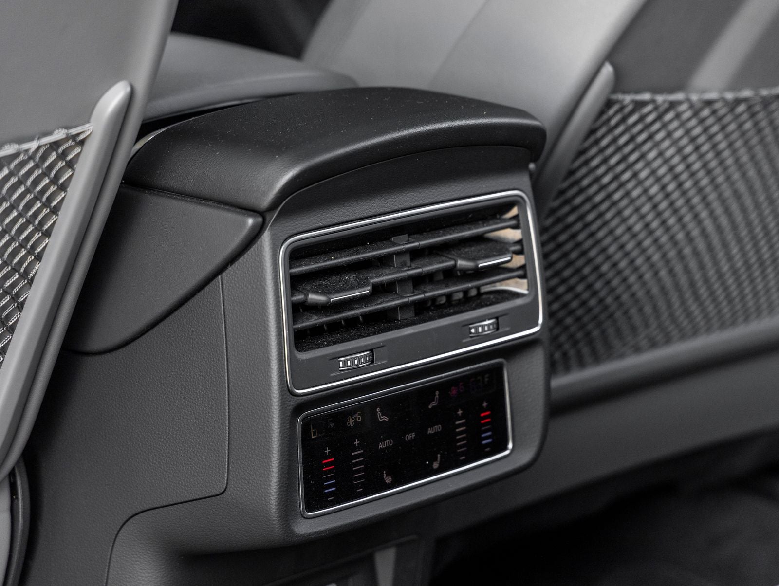 2022 Audi SQ7 Premium Plus quattro