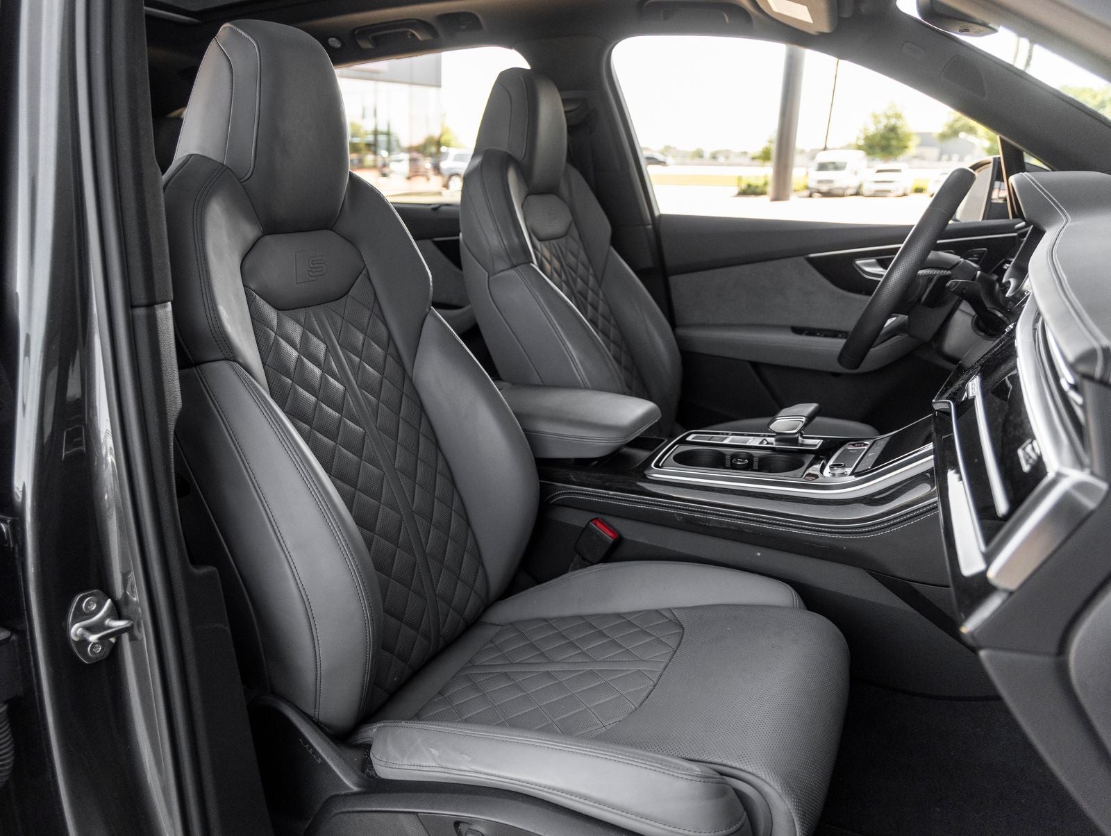 2022 Audi SQ7 Premium Plus quattro