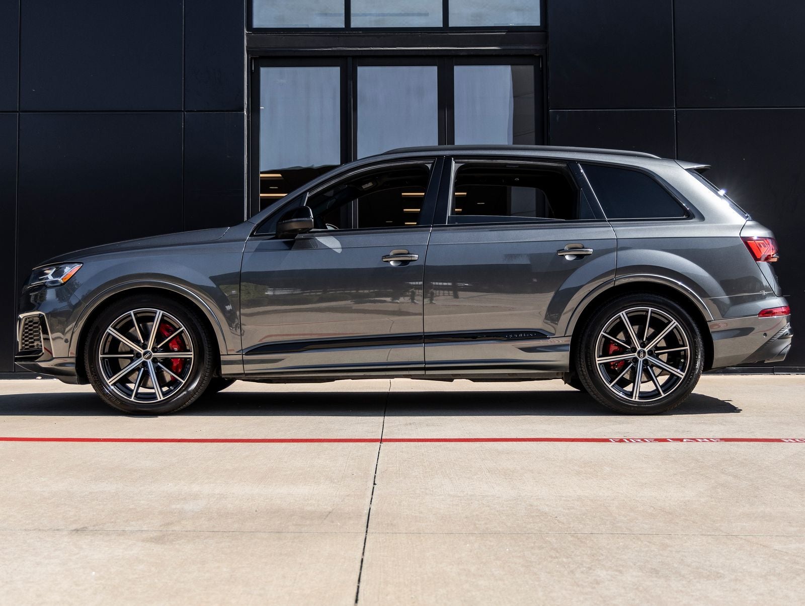 2022 Audi SQ7 Premium Plus quattro