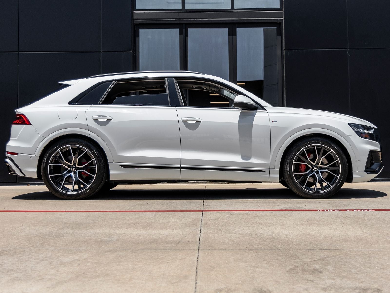 2023 Audi Q8 55 Prestige quattro