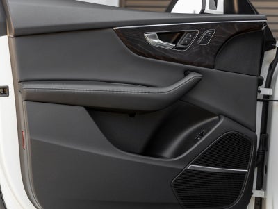 2023 Audi Q8 55 Prestige quattro