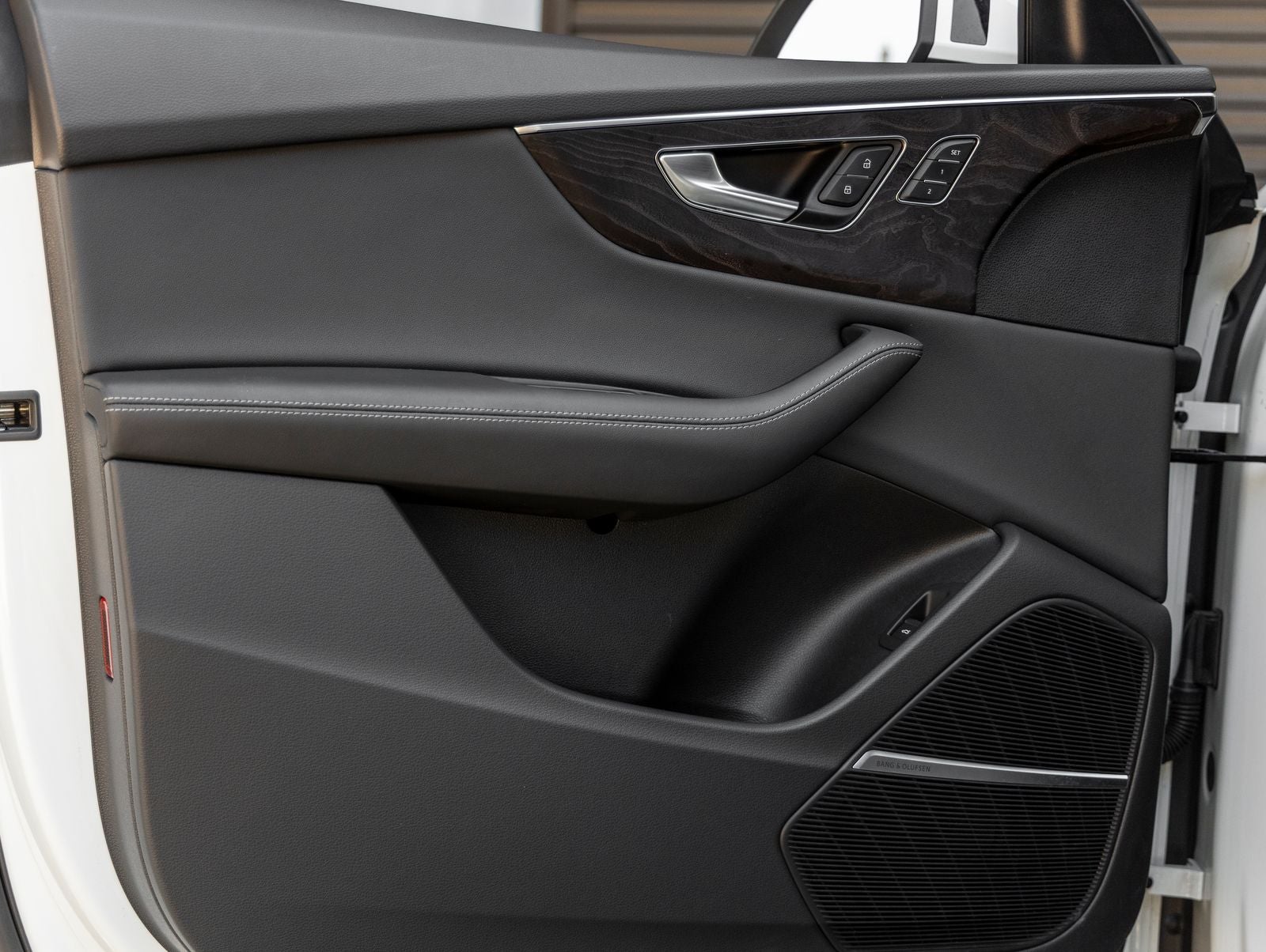 2023 Audi Q8 55 Prestige quattro