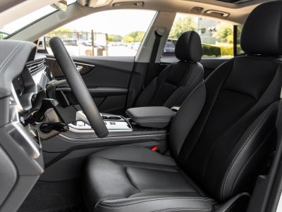 2023 Audi Q8 55 Prestige quattro