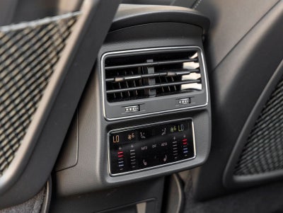 2023 Audi Q8 55 Prestige quattro