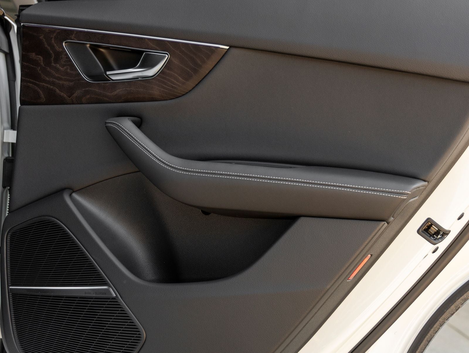 2023 Audi Q8 55 Prestige quattro