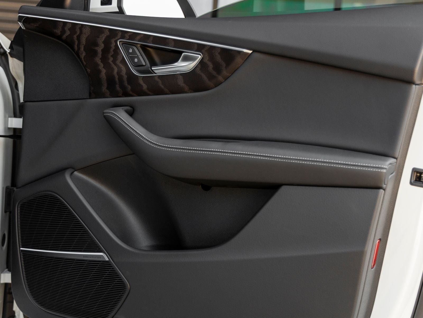 2023 Audi Q8 55 Prestige quattro