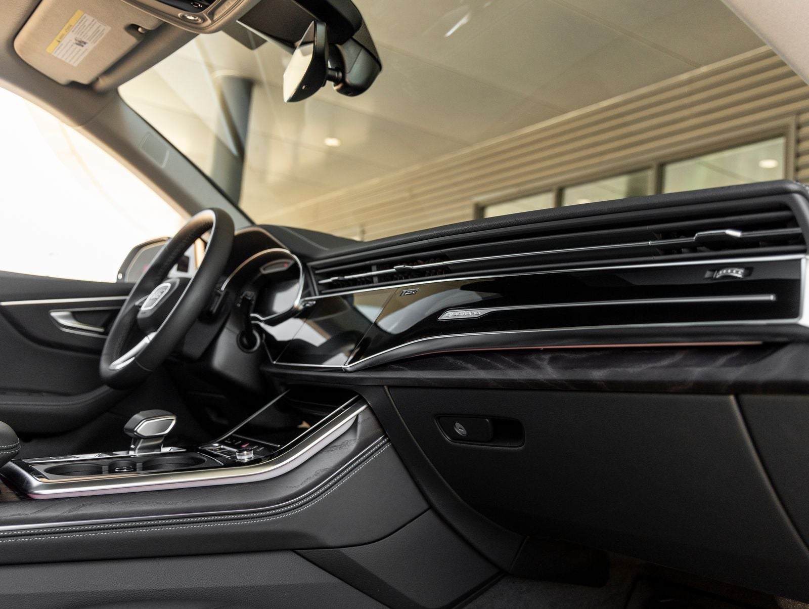 2023 Audi Q8 55 Prestige quattro