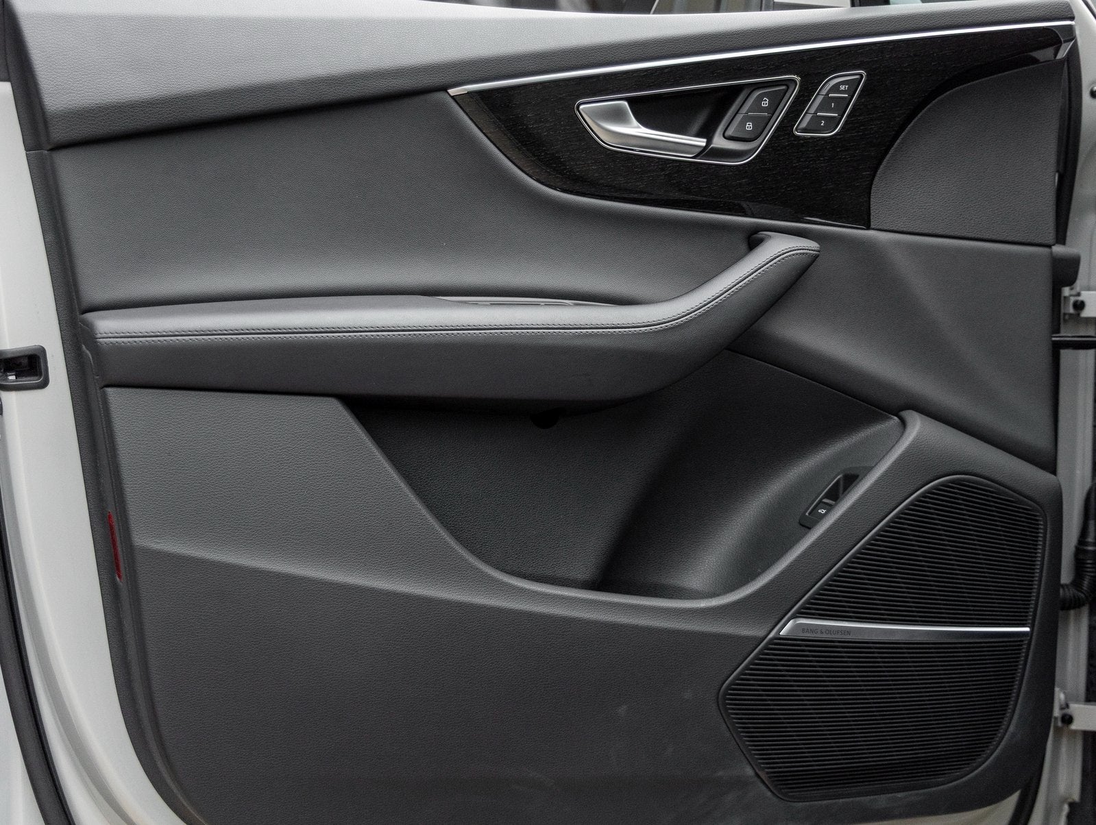 2023 Audi Q7 45 Premium Plus quattro