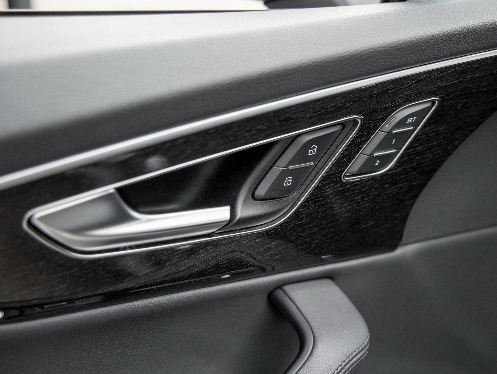 2023 Audi Q7 45 Premium Plus quattro