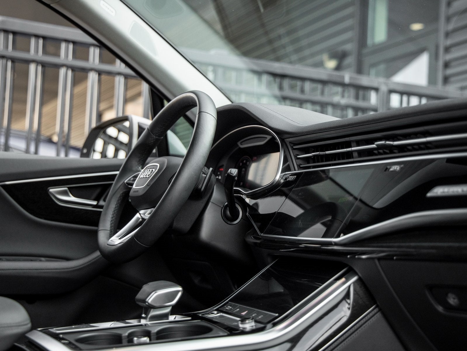 2023 Audi Q7 45 Premium Plus quattro