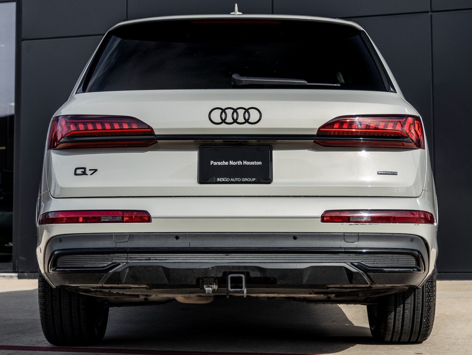 2023 Audi Q7 45 Premium Plus quattro