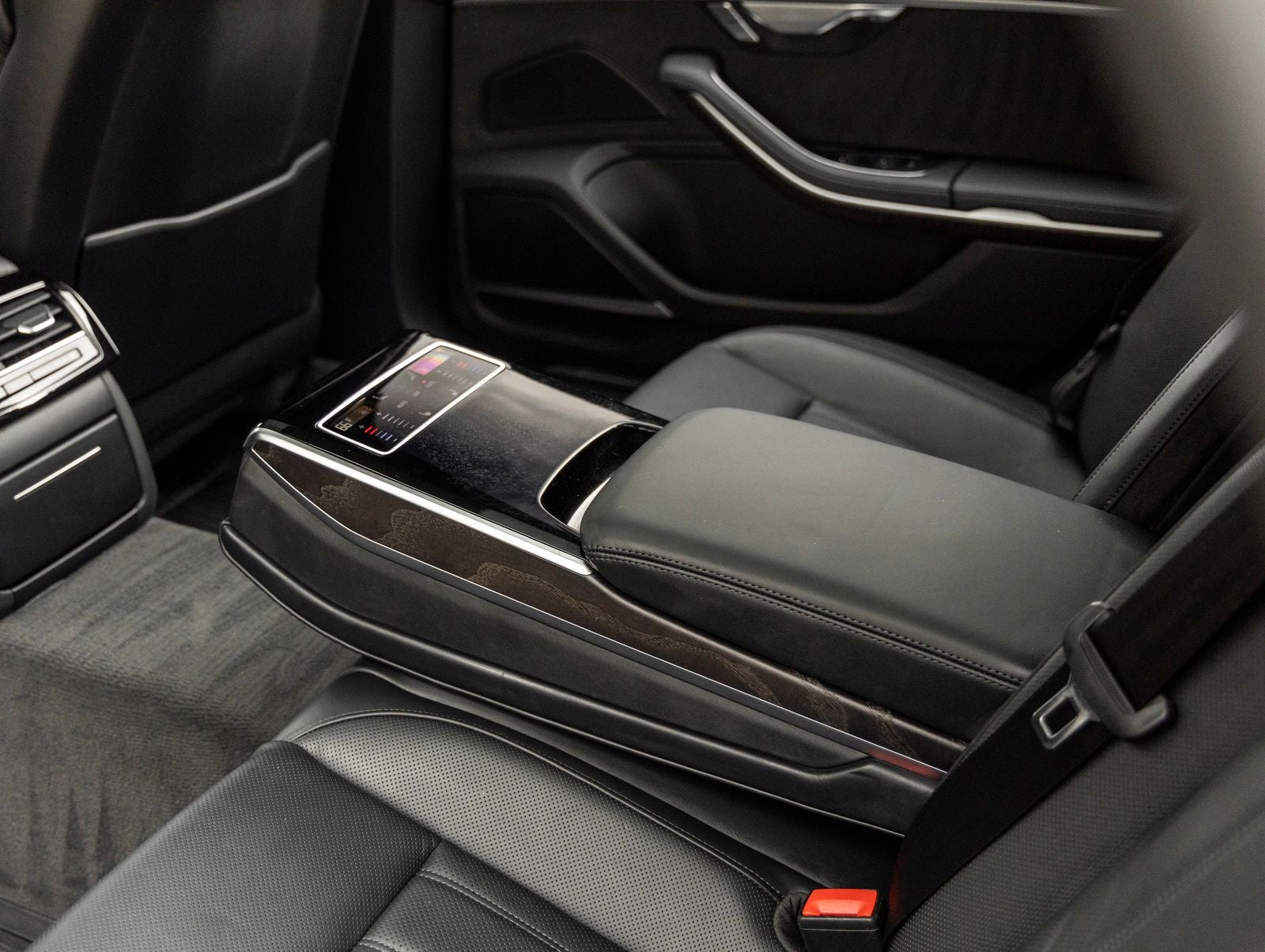 2022 Audi A8 L 55 quattro