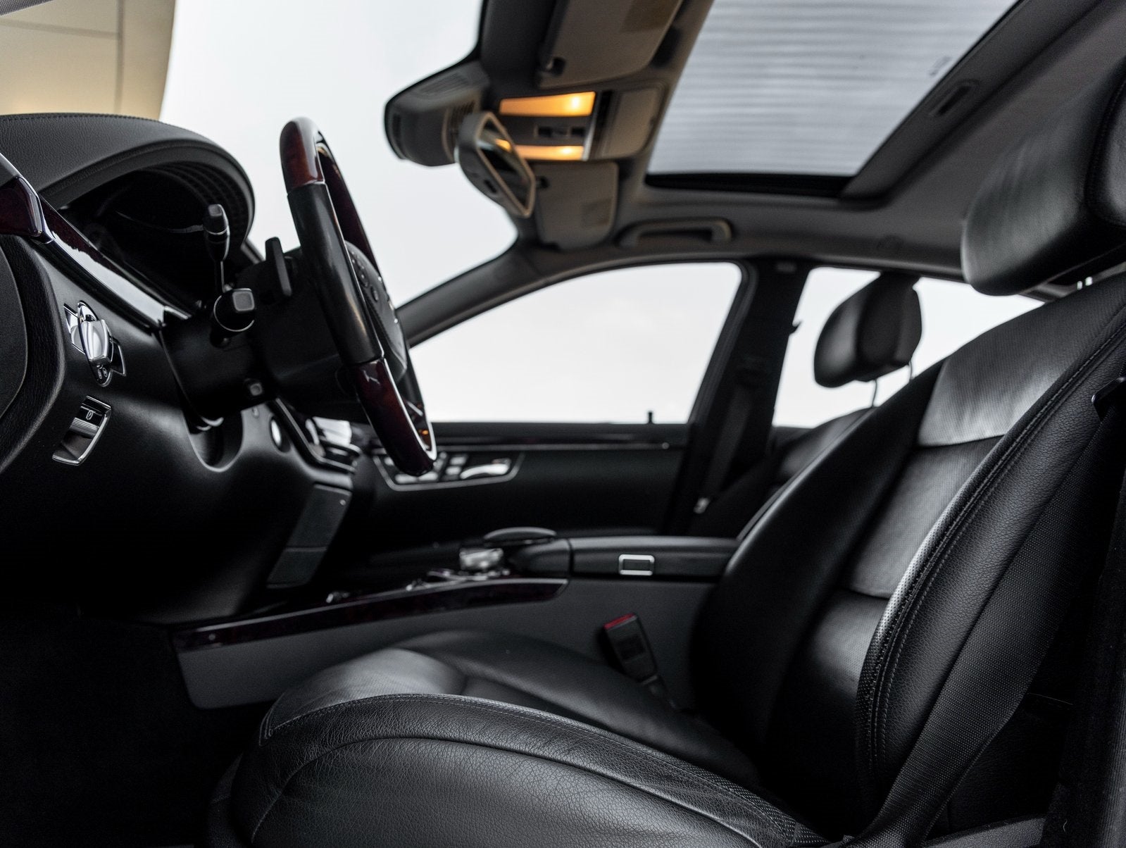 2011 Mercedes-Benz S-Class S 550