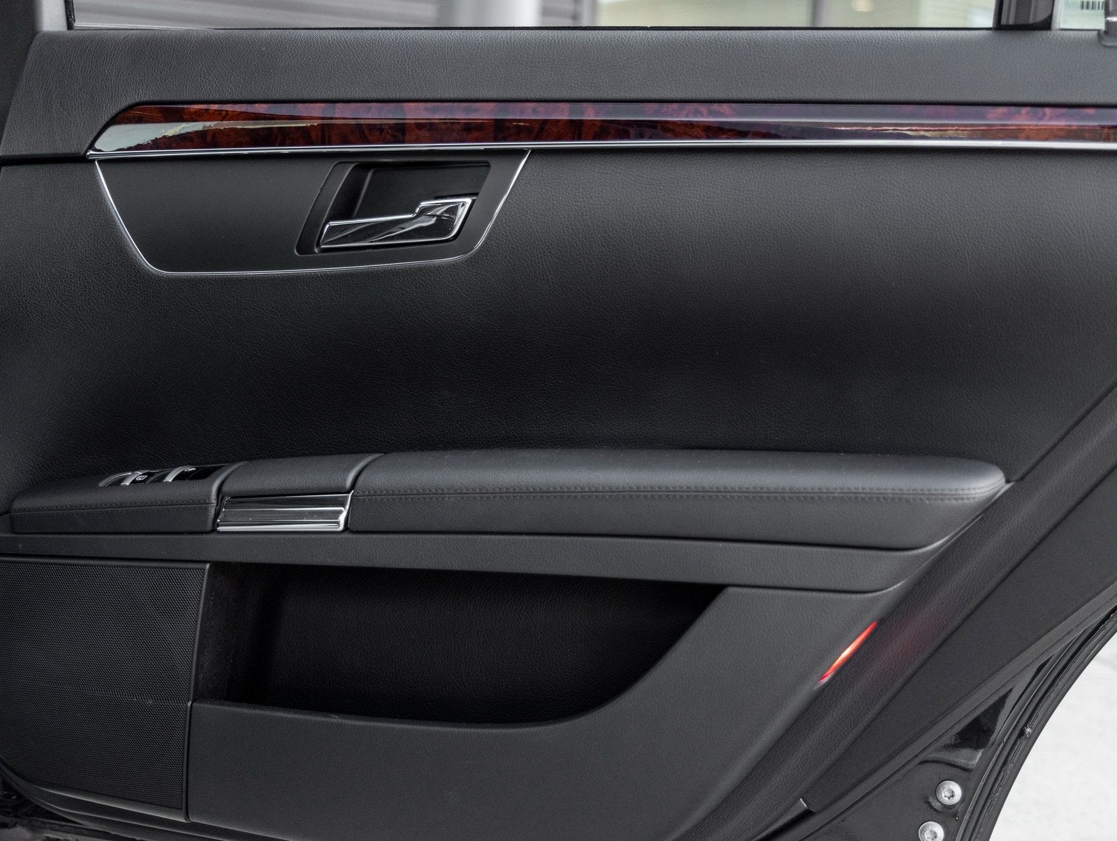 2011 Mercedes-Benz S-Class S 550