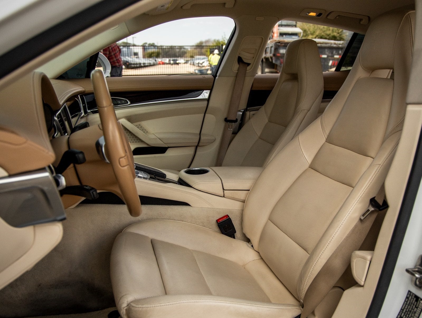 2016 Porsche Panamera Panamera Edition