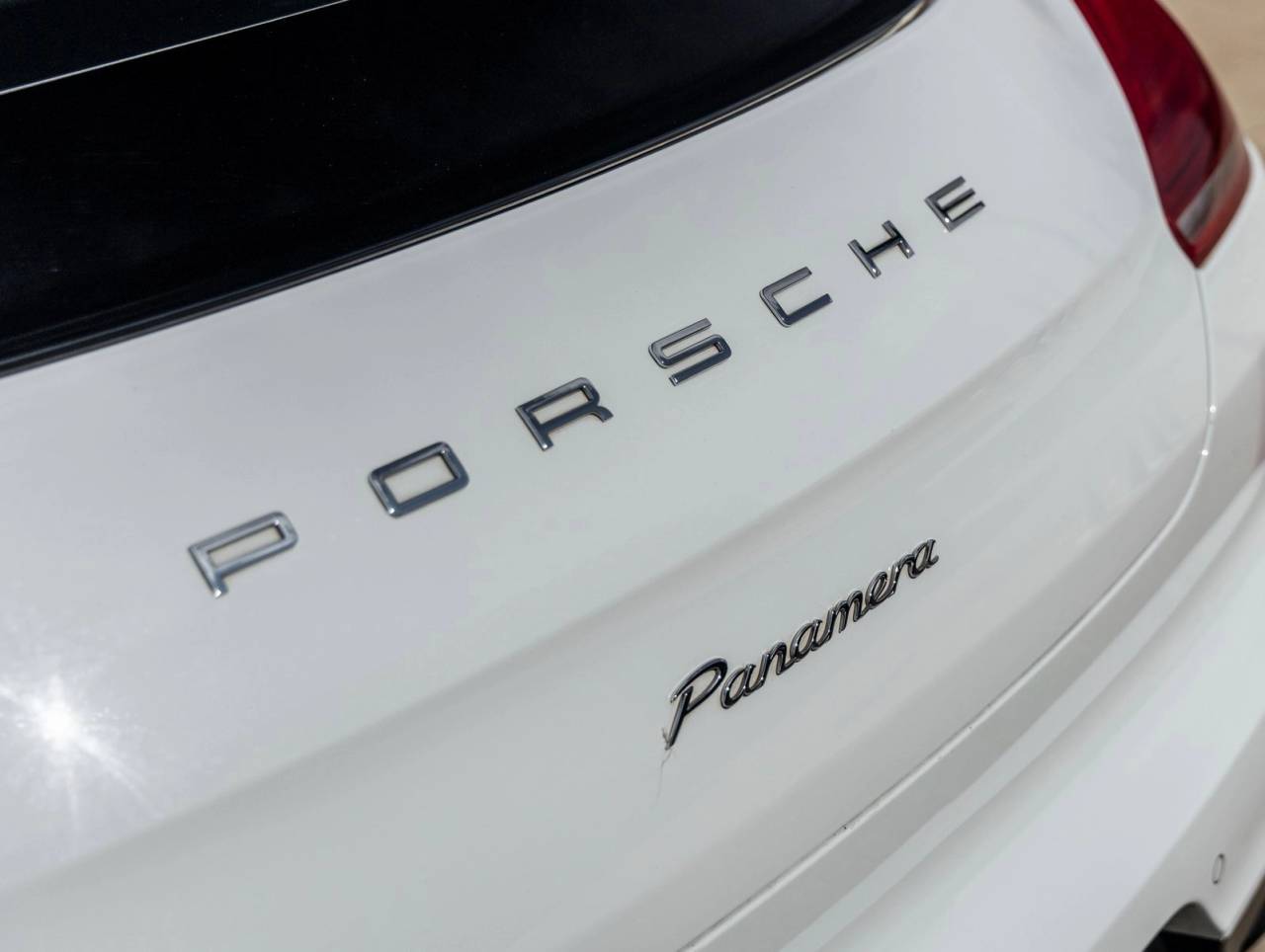 2016 Porsche Panamera Panamera Edition