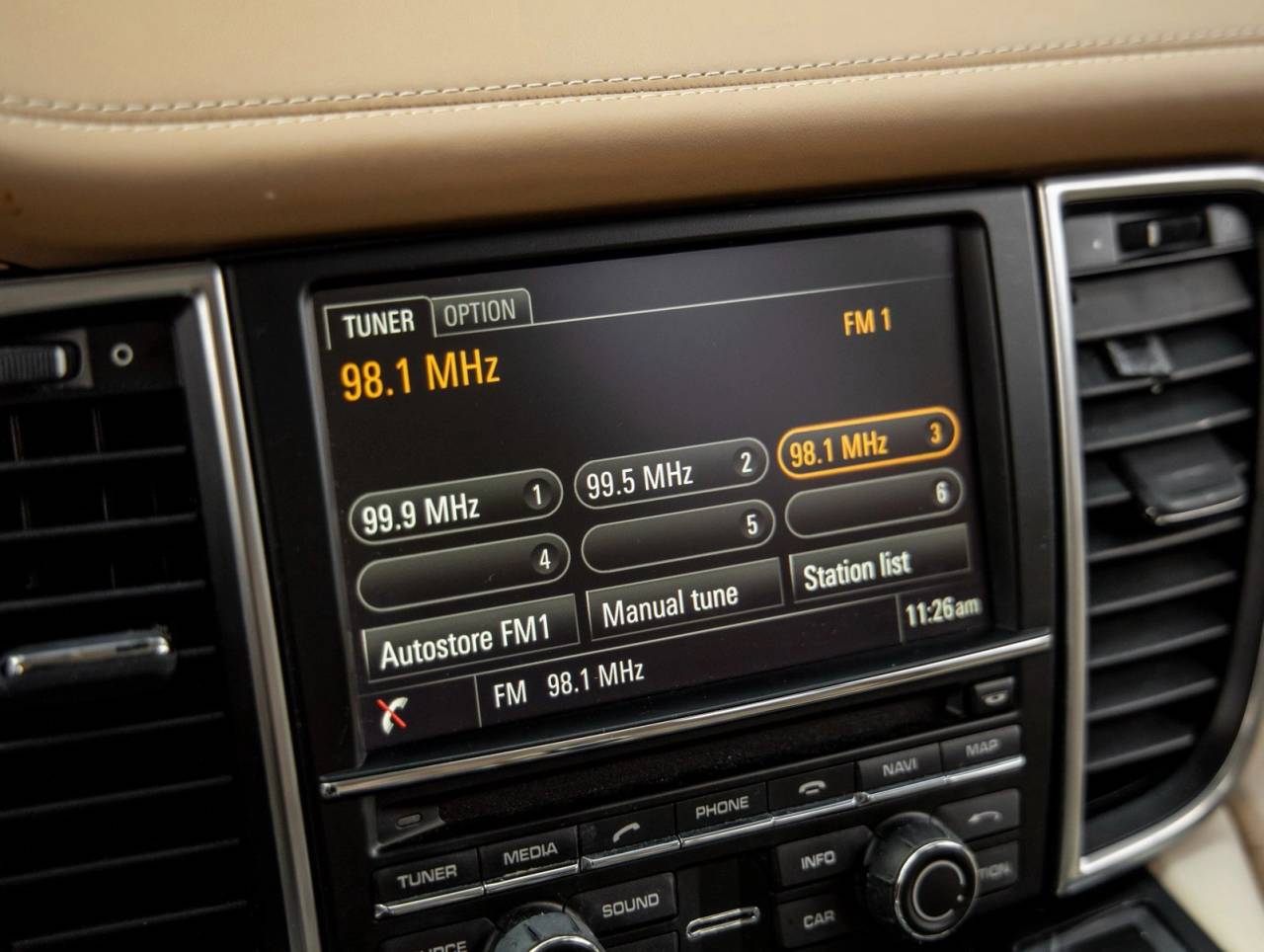 2016 Porsche Panamera Panamera Edition