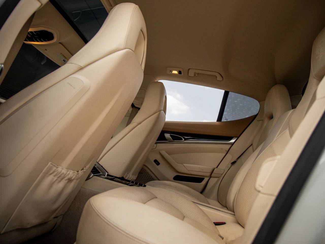 2016 Porsche Panamera Panamera Edition