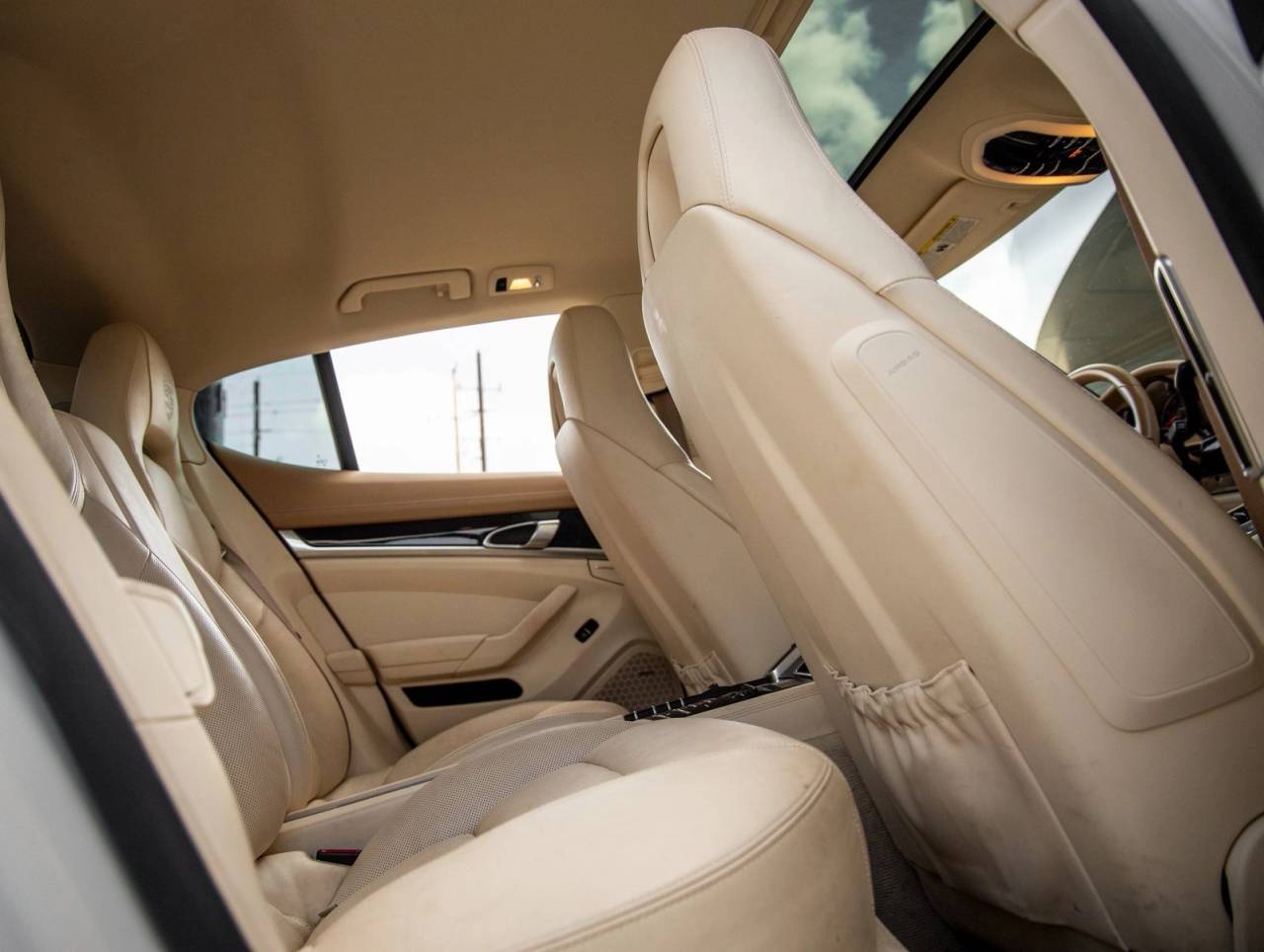 2016 Porsche Panamera Panamera Edition