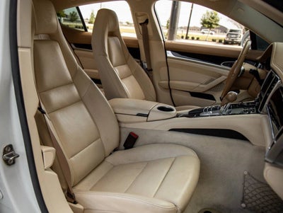 2016 Porsche Panamera Panamera Edition