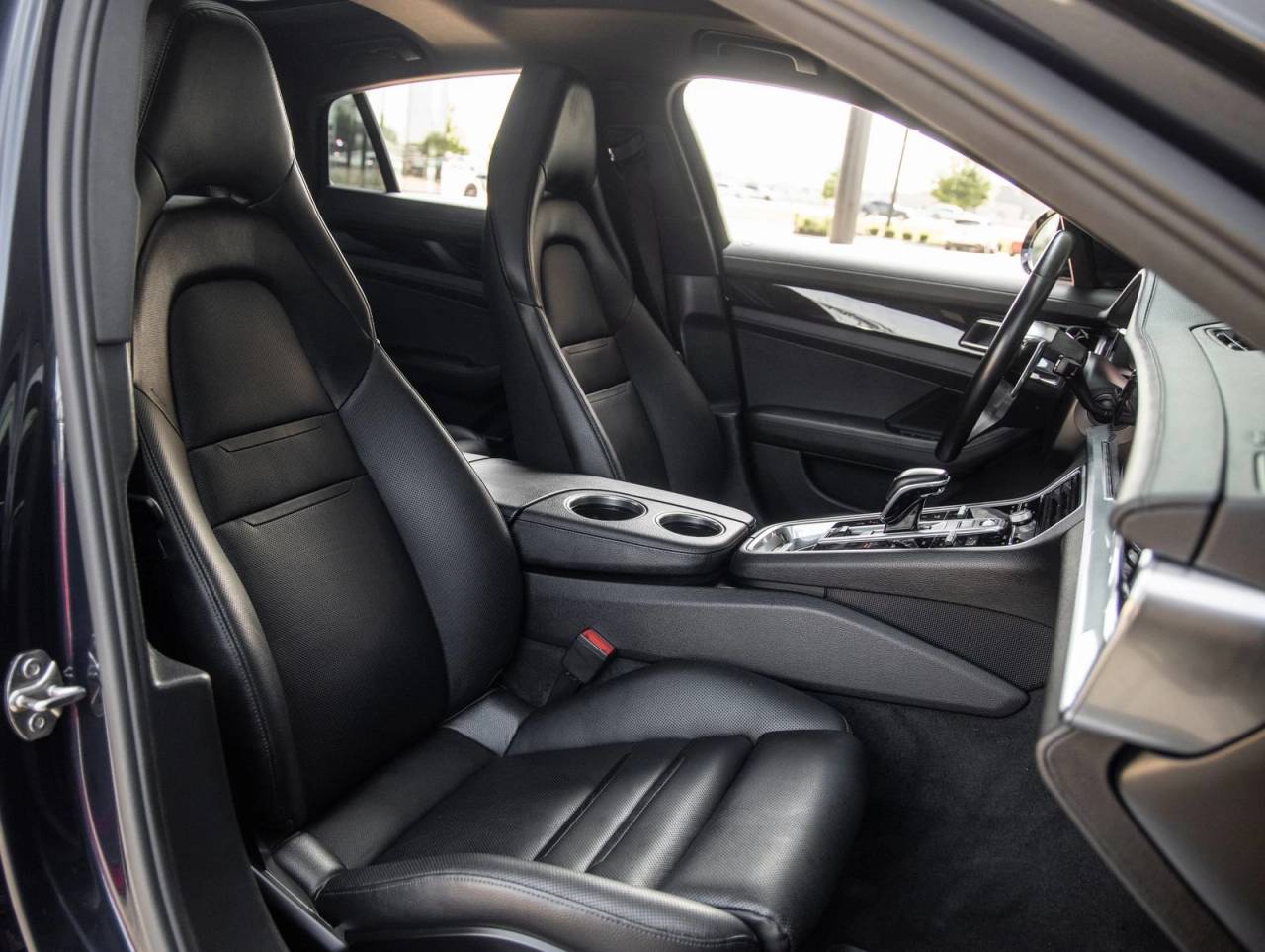 2018 Porsche Panamera Panamera 4