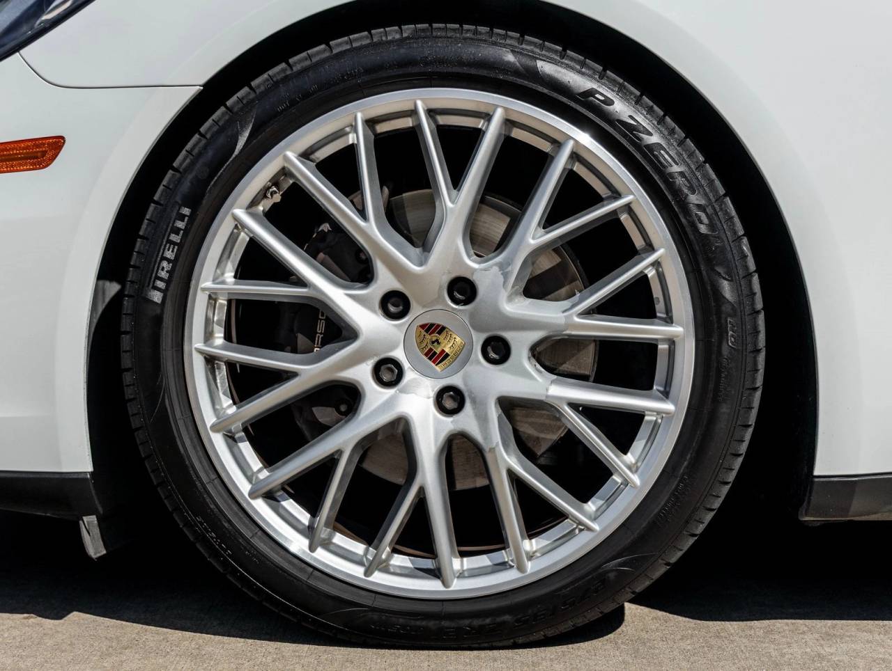 2018 Porsche Panamera Panamera