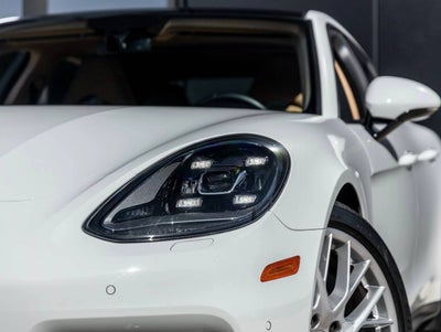2018 Porsche Panamera Panamera