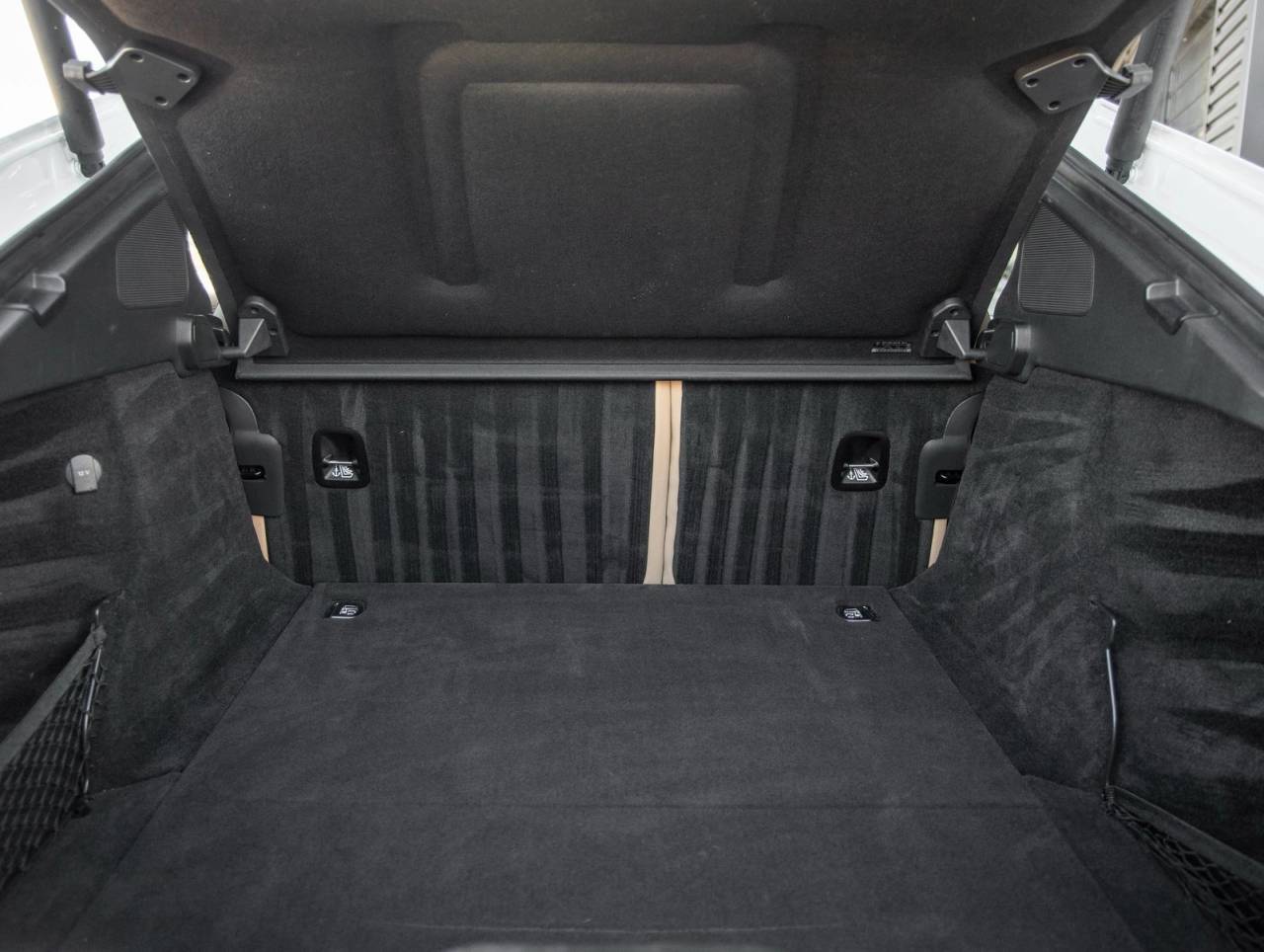 2018 Porsche Panamera Panamera