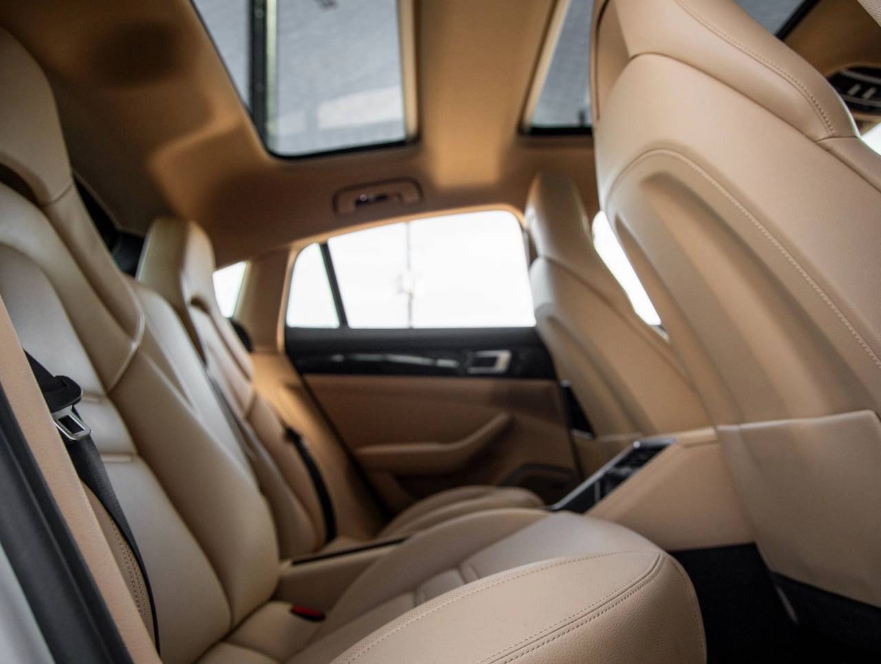 2018 Porsche Panamera Panamera